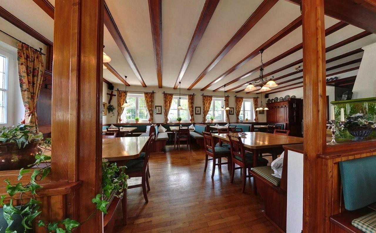 Pension Dorfstrasse 6 Stetten  Екстериор снимка